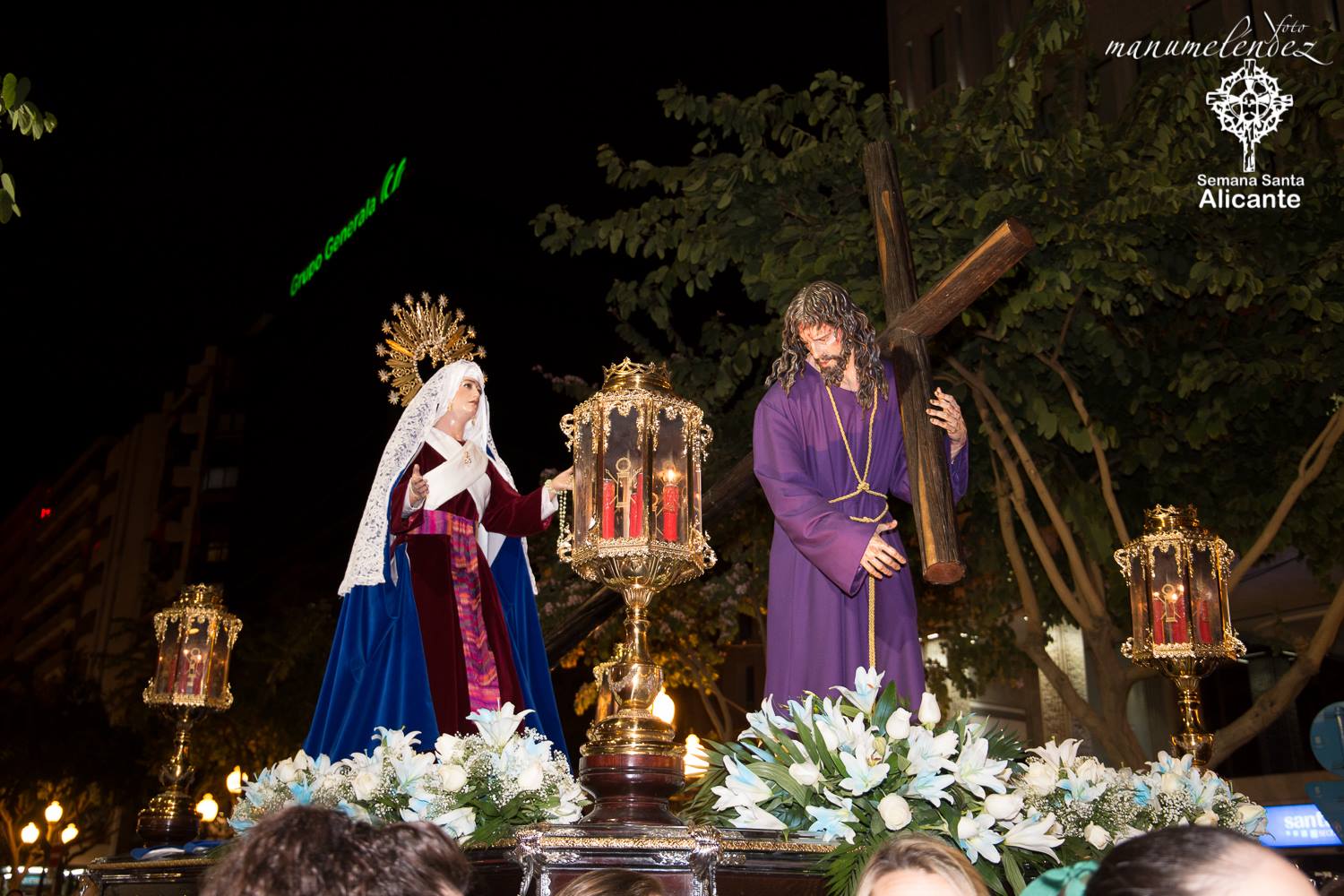 Grupo Escultórico del Jesús en el encuentro con su madre
